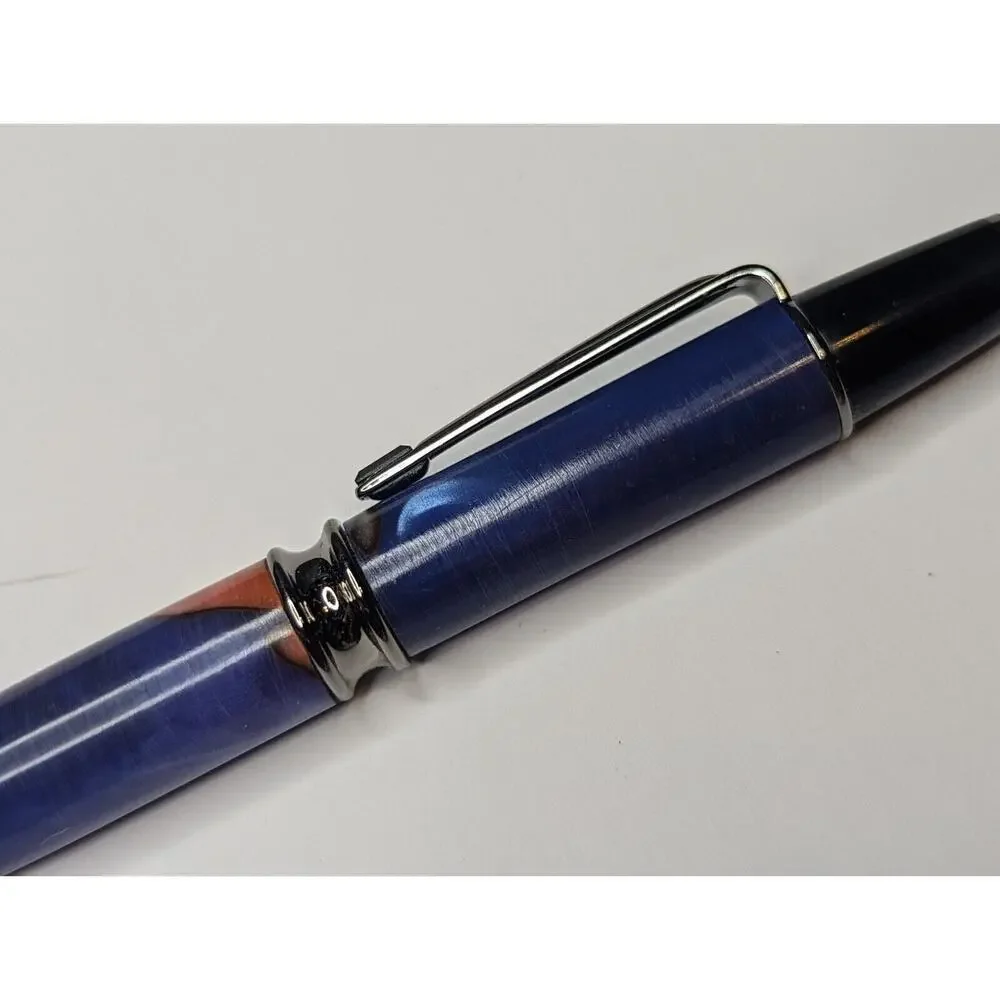 Graduate Twist Pen Black Finish Purple Acrylic‎ Body Hand Turned Pen
